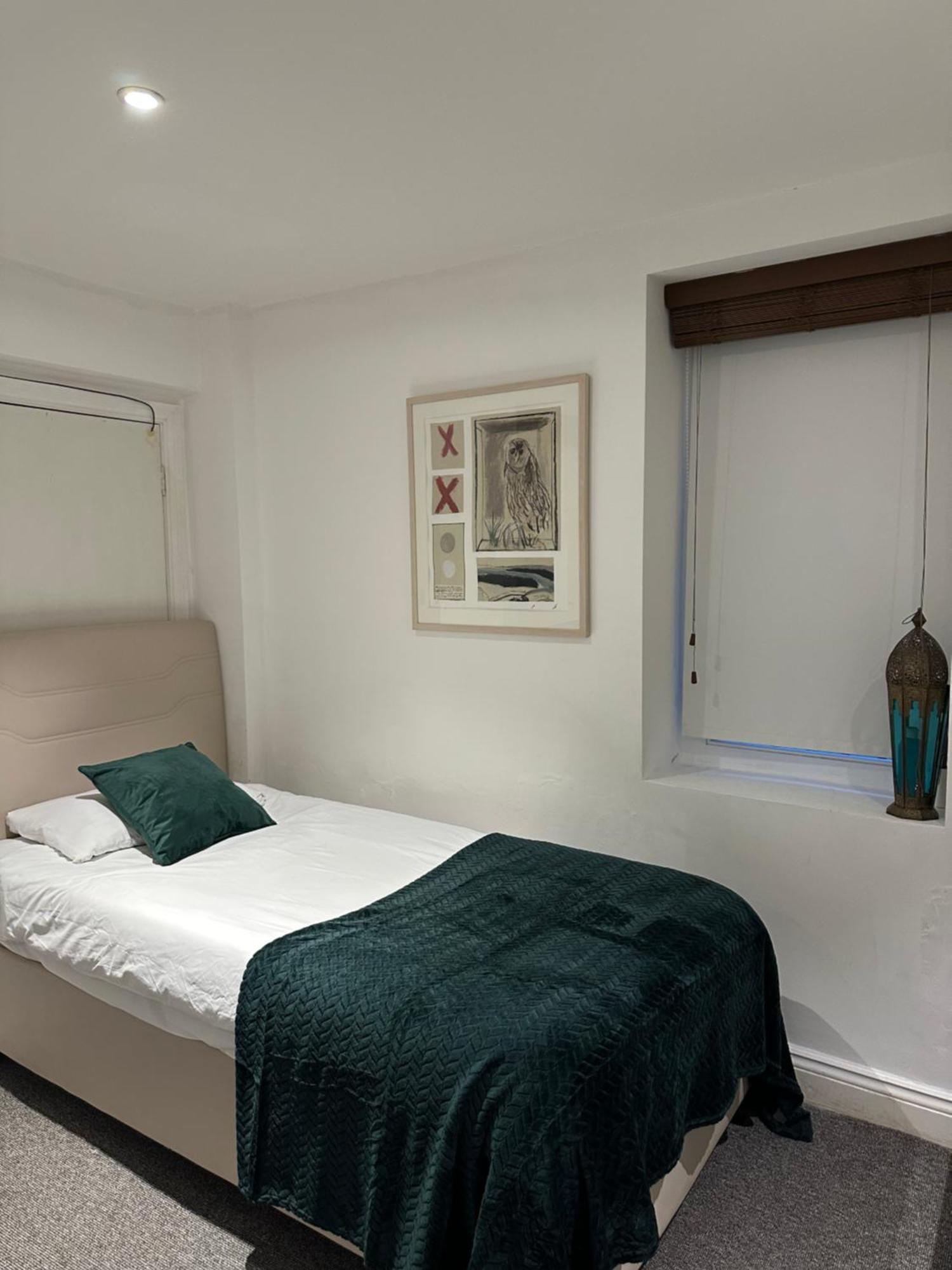 London Regent Studio Apartments Exterior photo