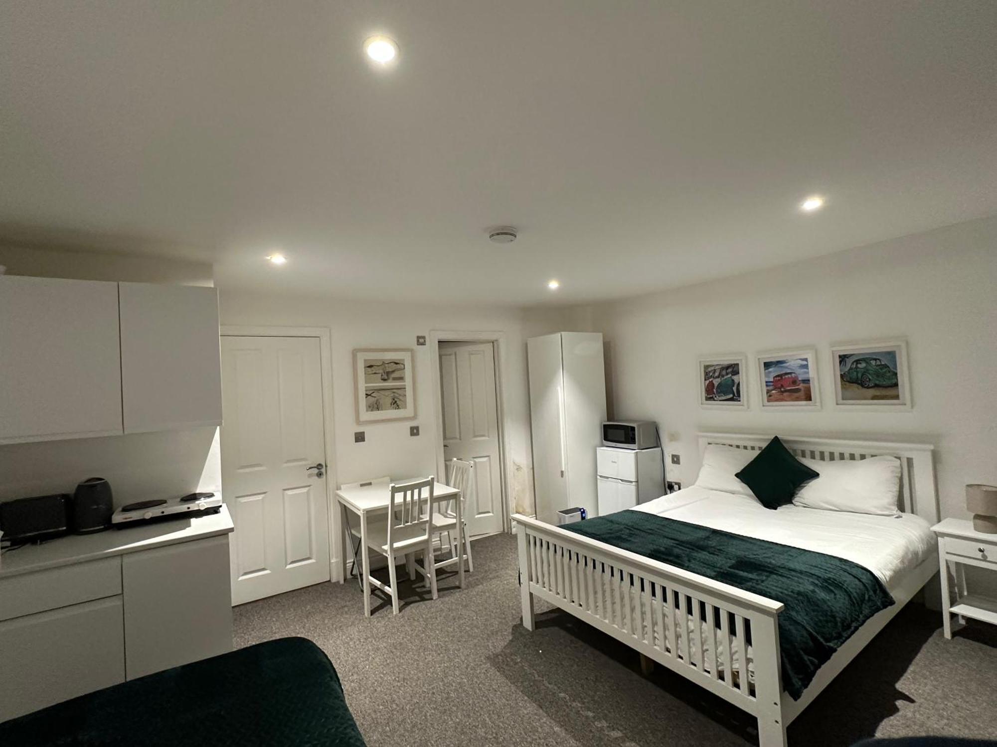 London Regent Studio Apartments Exterior photo